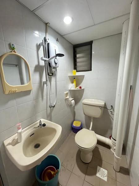 Condominium for Sale at Taman Desa Relau 2 - Elson Dee - Bathroom - PropertyGuru.com.my