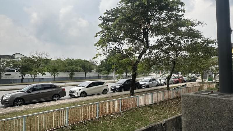 Retail Office for Sale in Laman Seri (Shah Alam) - K.M Seow - Exterior - PropertyGuru.com.my