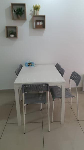 Kediaman Servis untuk Disewa di Cerrado Residence @ Southville City - Kent Fong - Dining Room - PropertyGuru.com.my