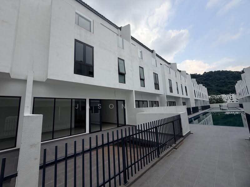 Terraced House for Sale in Damansara Perdana (Selangor) - Jason Lai - Exterior - PropertyGuru.com.my