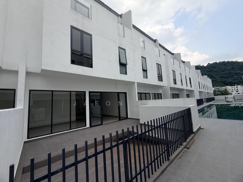 Terraced House for Sale in Damansara Perdana (Selangor) - Jason Lai - Exterior - PropertyGuru.com.my