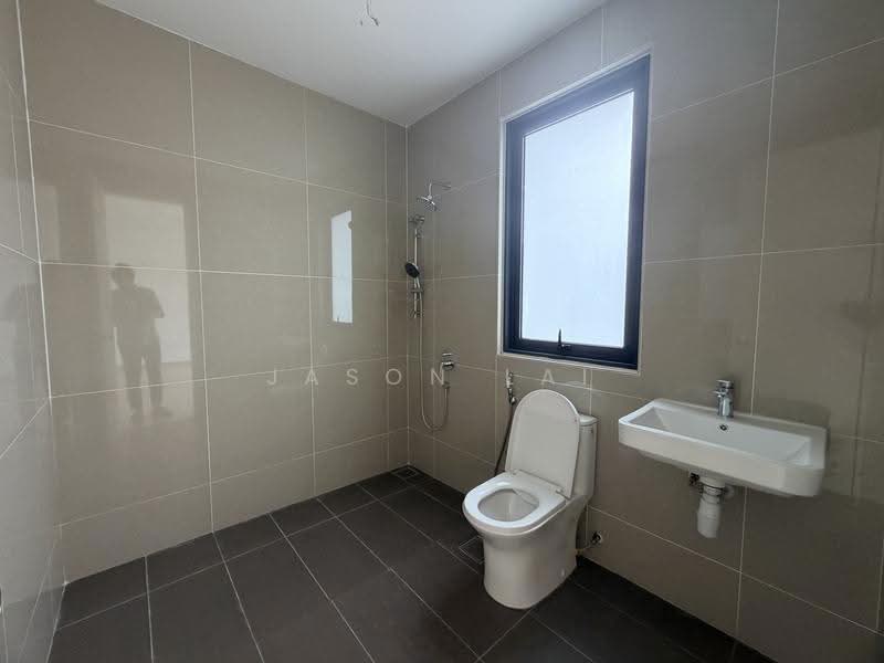 Terraced House for Sale in Damansara Perdana (Selangor) - Jason Lai - Bathroom - PropertyGuru.com.my