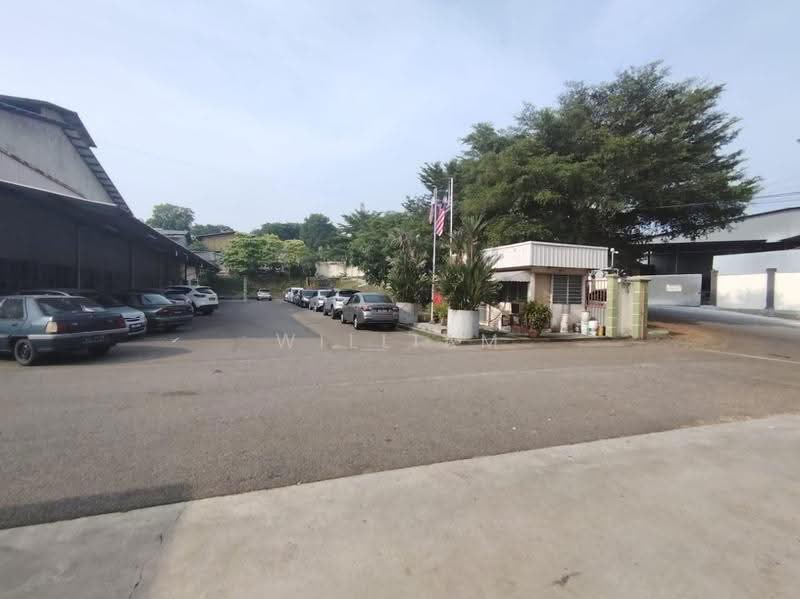Factory for Rent in Kawasan Perindustrian Bukit Rambai (Bukit Rambai) - William Chong - Exterior - PropertyGuru.com.my
