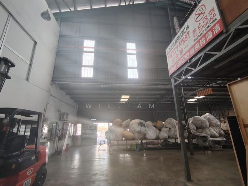 Factory for Rent in Kawasan Perindustrian Bukit Rambai (Bukit Rambai) - William Chong - Interior - PropertyGuru.com.my