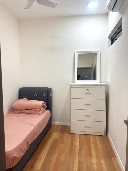 Condominium for Rent at Bennington Residences @ SkyArena - Tabber Tan - Bedroom - PropertyGuru.com.my