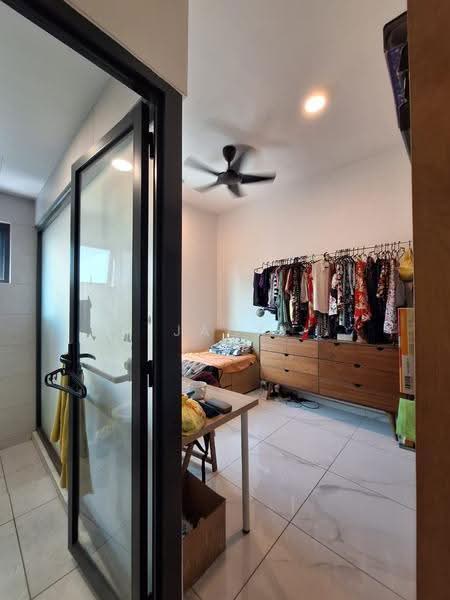 Kediaman Servis untuk Disewa di Sinaran @ Utropolis - Jack Law - Bedroom - PropertyGuru.com.my