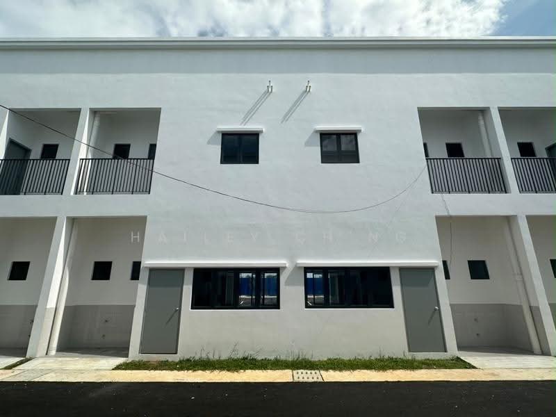 Shop / Office for Rent in Bandar Cassia (Batu Kawan) - Hailey Ch'ng - Exterior - PropertyGuru.com.my