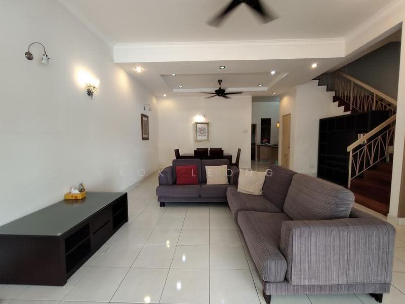 2-storey Terraced House for Sale in Kemuning Utama (Shah Alam) - Kok Leong Chan - Living Room - PropertyGuru.com.my