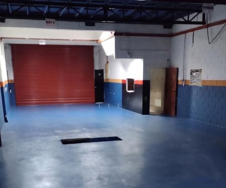 Factory for Rent in Subang Jaya (Selangor) - Lee Sing Siong - Interior - PropertyGuru.com.my