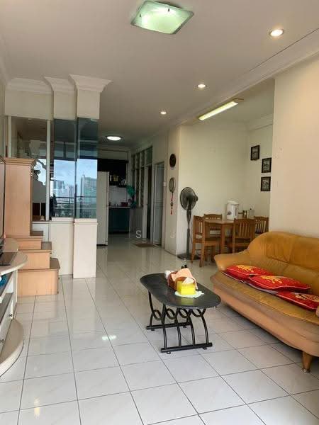 Pangsapuri untuk Dijual di Desa Permai Indah Apartment - S J Foo - Living Room - PropertyGuru.com.my