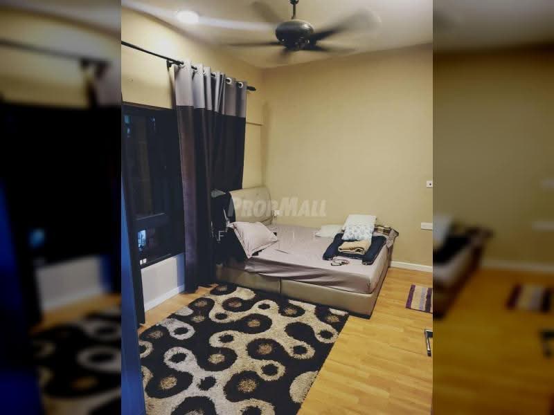 Kediaman Servis untuk Dijual di Suria Residence - Fazie Noor - Bedroom - PropertyGuru.com.my