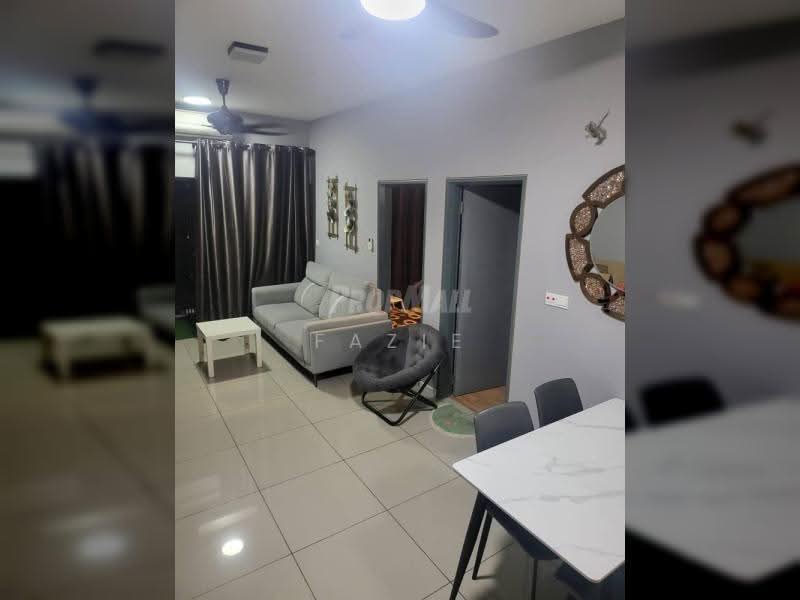 Kediaman Servis untuk Dijual di Suria Residence - Fazie Noor - Living Room - PropertyGuru.com.my
