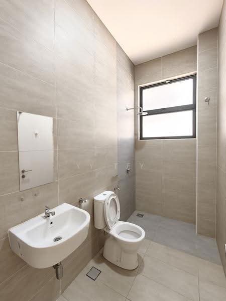 Rumah Kluster untuk Disewa di Johor Bahru (Johor) - YY Tey - Bathroom - PropertyGuru.com.my