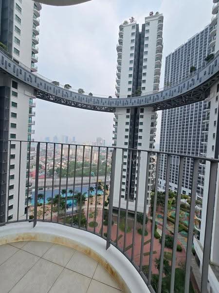 Kediaman Servis untuk Disewa di Datum Jelatek Residence - Kathy Yap - Balcony - PropertyGuru.com.my