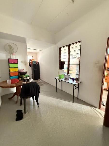 1-storey Terraced House for Sale in Pasir Gudang (Johor) - Eddy Chan - Interior - PropertyGuru.com.my
