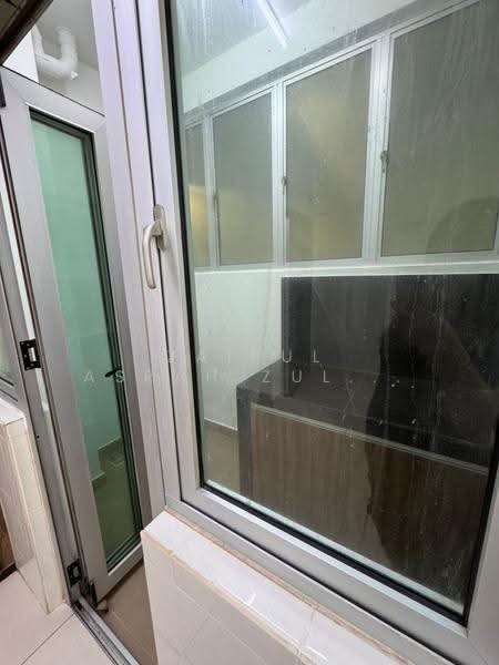 Kediaman Servis untuk Dijual di Saville @ Kajang - Zairul Asrah Zulkefli - Balcony - PropertyGuru.com.my