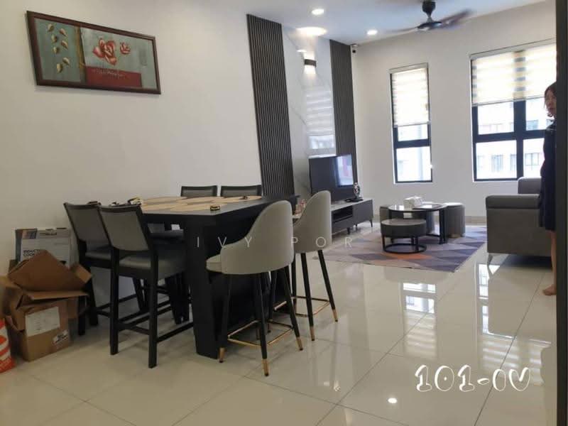 Kediaman Servis untuk Dijual di TRIO By Setia - Ivy Por - Living Room - PropertyGuru.com.my