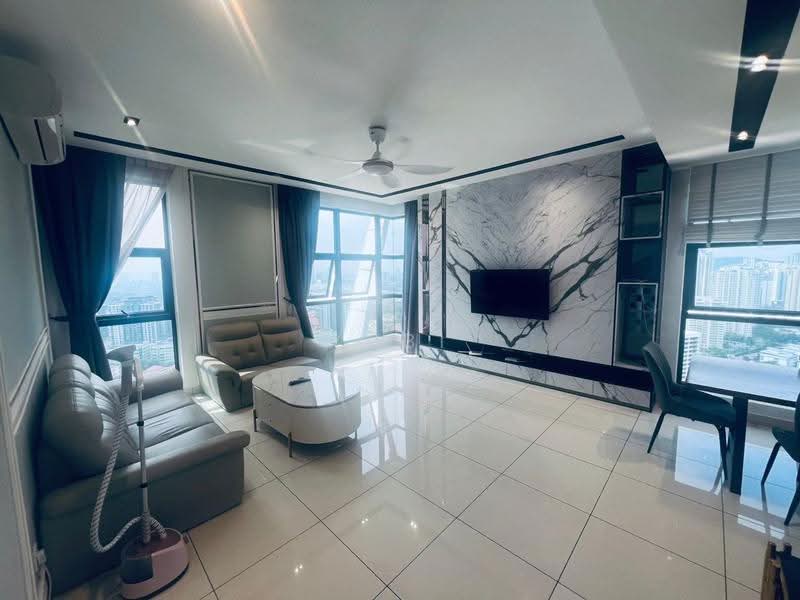 Kediaman Servis untuk Dijual di Arte Mont Kiara - Yubi Leong - Living Room - PropertyGuru.com.my