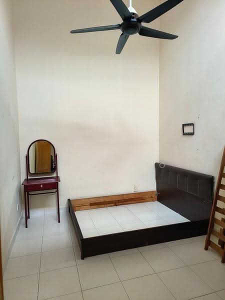 1-storey Terraced House for Rent in Taman Impian Emas (Skudai) - Fion Choo - Bedroom - PropertyGuru.com.my