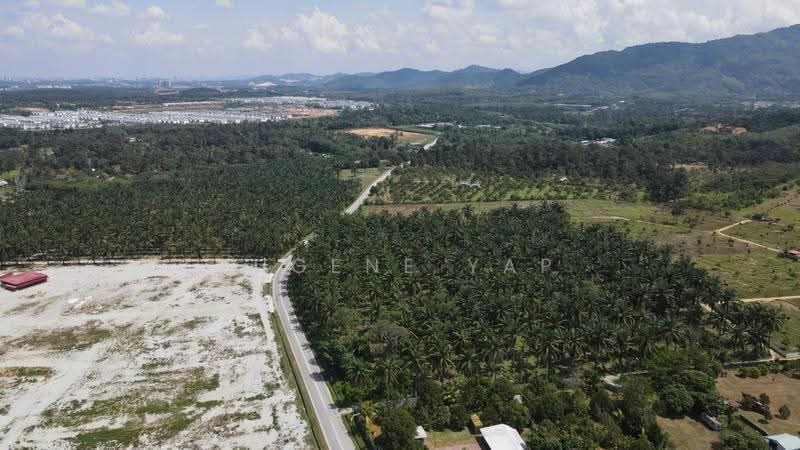 Agricultural Land for Sale in Semenyih (Selangor) - Eugene Yap - Exterior - PropertyGuru.com.my