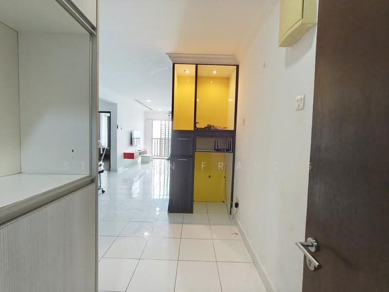 Kediaman Servis untuk Disewa di Amara - Stheven Francis - Living Room - PropertyGuru.com.my