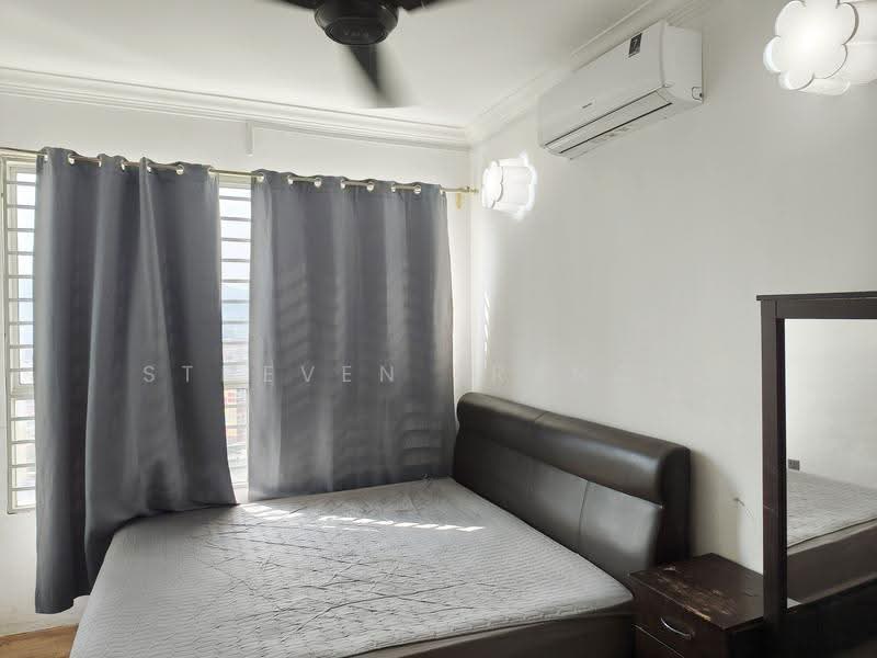 Kediaman Servis untuk Disewa di Amara - Stheven Francis - Bedroom - PropertyGuru.com.my