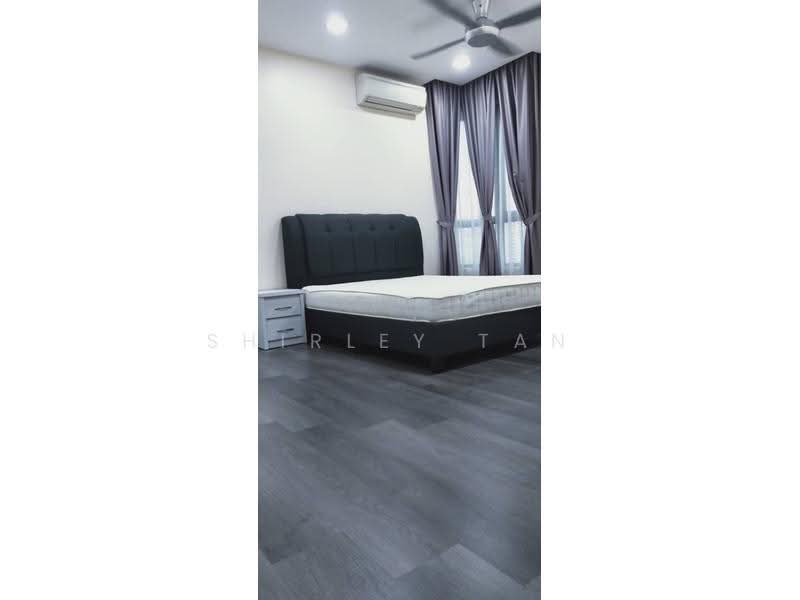 Kondominium untuk Dijual di Zefer Hill Residence - Shirley Tan - Master Bedroom - PropertyGuru.com.my