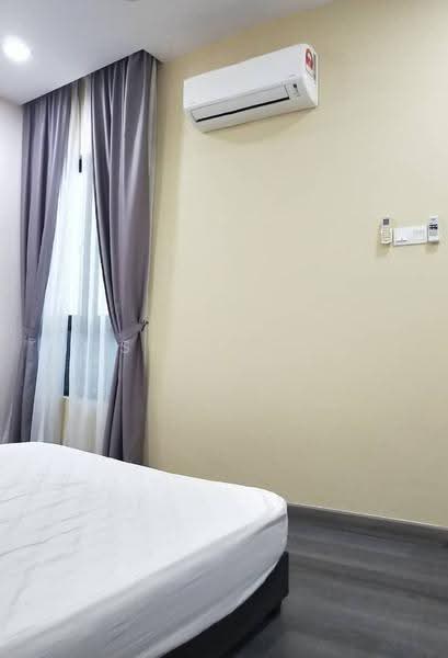Kondominium untuk Dijual di Zefer Hill Residence - Shirley Tan - 2nd Bedroom - PropertyGuru.com.my