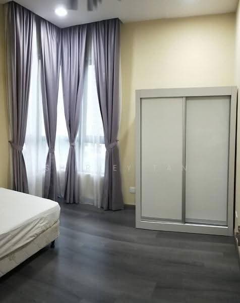 Kondominium untuk Dijual di Zefer Hill Residence - Shirley Tan - 3rd Bedroom - PropertyGuru.com.my