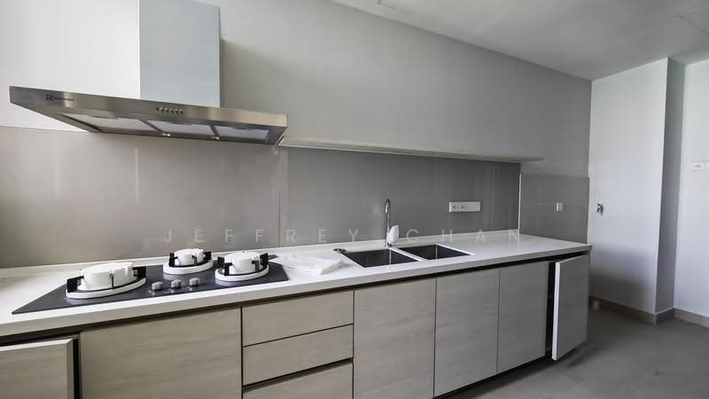 Kondominium untuk Dijual di The Marin at Ferringhi - Jeffrey Chan - Kitchen - PropertyGuru.com.my