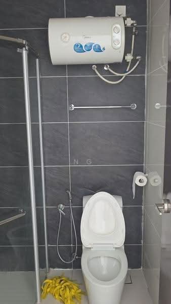 Kondominium untuk Disewa di Amberside @ Country Garden Danga Bay - NG ZEN XI - Bathroom - PropertyGuru.com.my