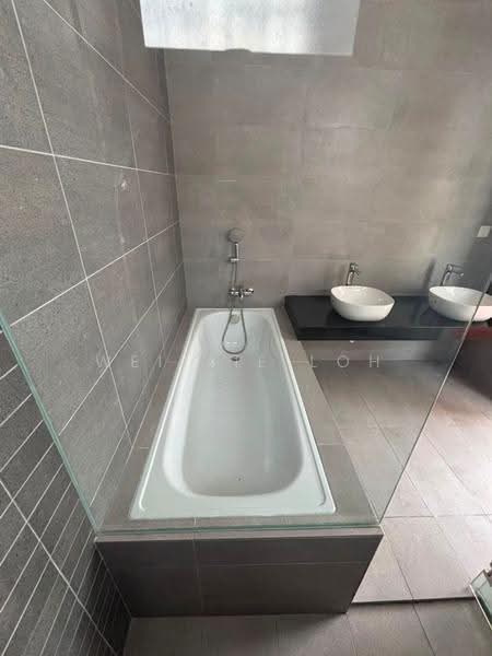 Rumah Berkembar untuk Dijual di Ampang (Selangor) - Wei Jie Loh - Bathroom - PropertyGuru.com.my