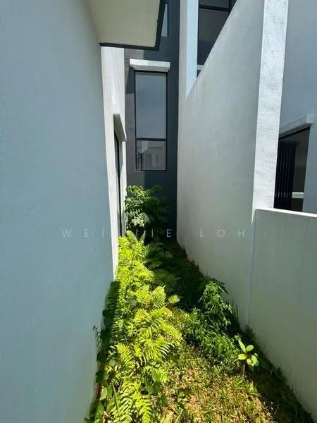 Rumah Berkembar untuk Dijual di Ampang (Selangor) - Wei Jie Loh - Exterior - PropertyGuru.com.my
