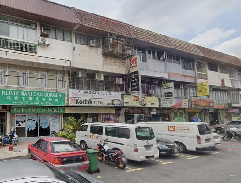 Shop for Rent in Taman Sri Serdang (Seri Kembangan) - Derrick Hee - Exterior - PropertyGuru.com.my