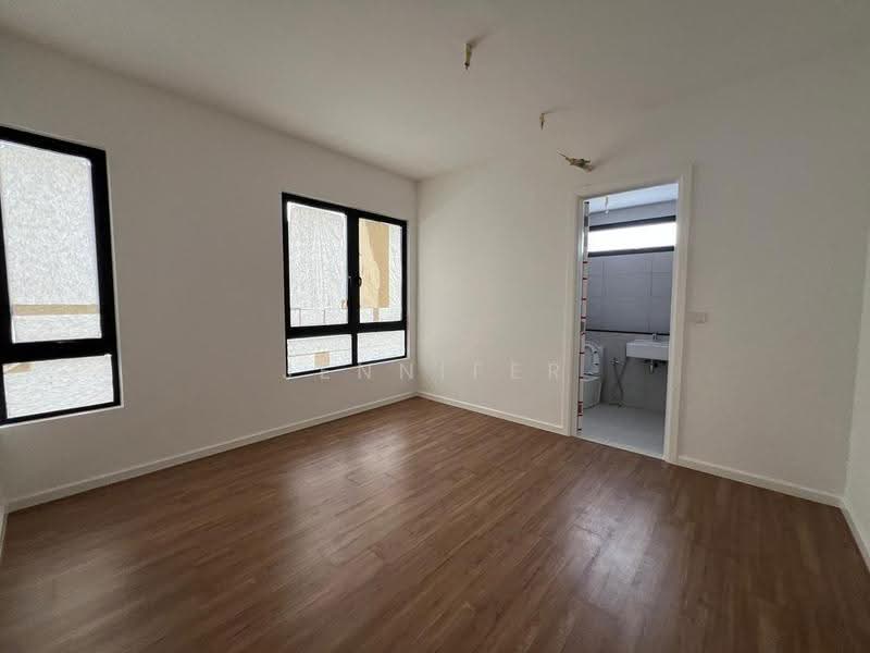 Semi-Detached House for Sale in Bandar Gamuda Gardens (Rawang) - Jennifer Teo - Interior - PropertyGuru.com.my