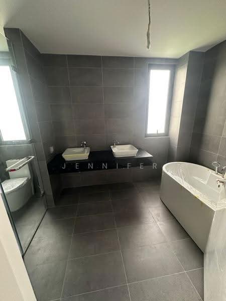 Semi-Detached House for Sale in Bandar Gamuda Gardens (Rawang) - Jennifer Teo - Bathroom - PropertyGuru.com.my