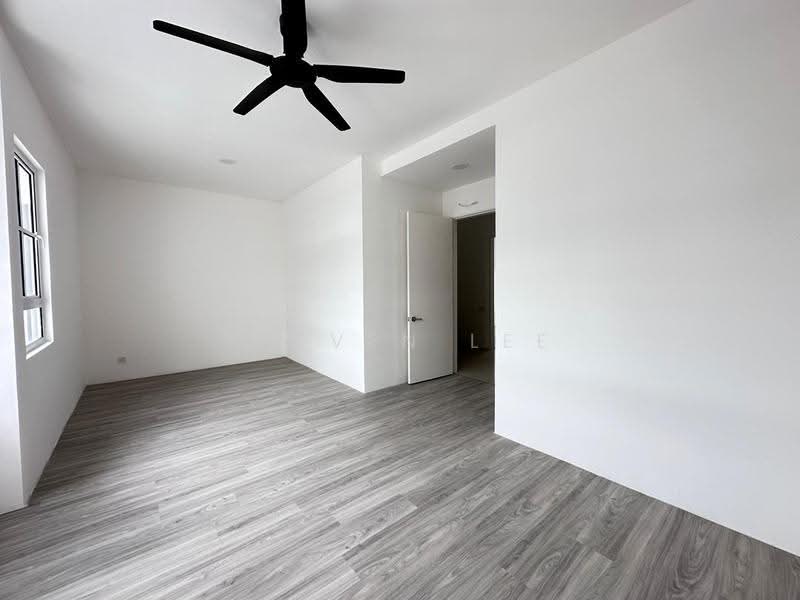 2-storey Terraced House for Sale in Bandar Country Homes (Rawang) - Steven Lee - Interior - PropertyGuru.com.my