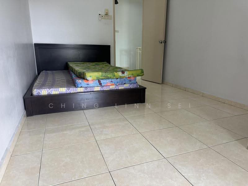 Semi-Detached House for Sale in Taman Seri Songket (Batu Berendam) - Ching Linn Sei - Bedroom - PropertyGuru.com.my
