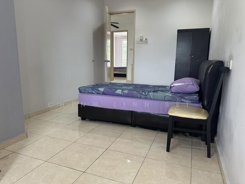 Semi-Detached House for Sale in Taman Seri Songket (Batu Berendam) - Ching Linn Sei - Bedroom - PropertyGuru.com.my