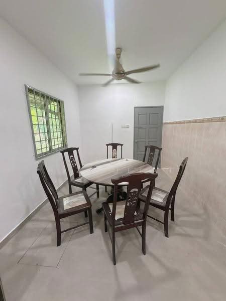 2-storey Terraced House for Sale in Bandar Tasik Puteri (Rawang) - Nik Hazizullah - PropertyGuru.com.my