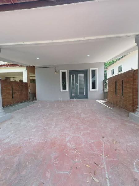 2-storey Terraced House for Sale in Bandar Tasik Puteri (Rawang) - Nik Hazizullah - PropertyGuru.com.my