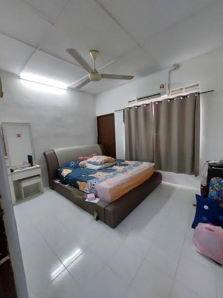 Rumah Teres 2-Tingkat untuk Dijual di Batu Berendam (Melaka) - Ramona Tan - Bedroom - PropertyGuru.com.my