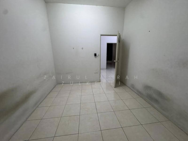 2-storey Terraced House for Sale in Banting (Selangor) - Zairul Asrah Zulkefli - Interior - PropertyGuru.com.my