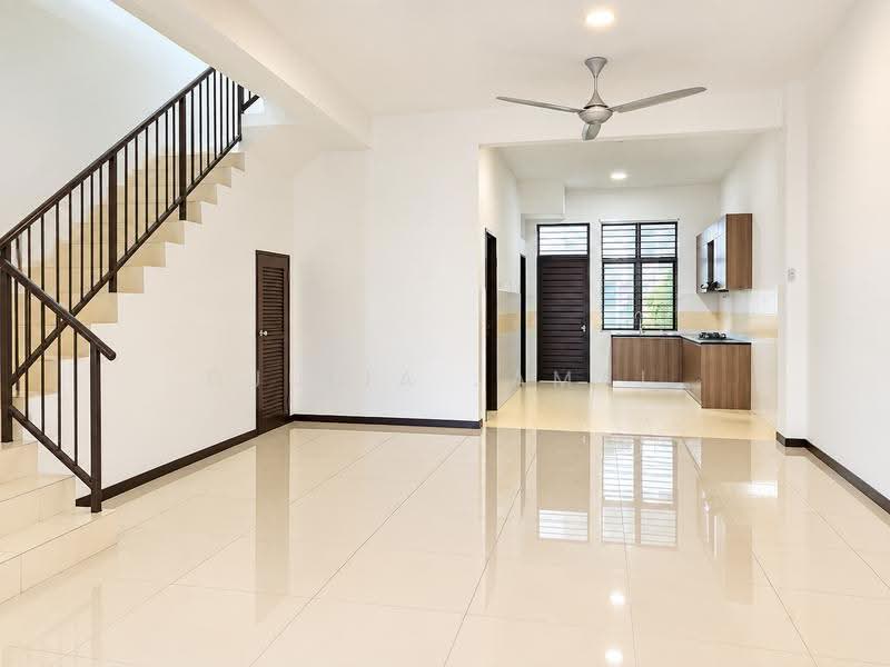 2-storey Terraced House for Sale in Taman Saujana KLIA (Sepang) - DJULIA JAMAL - Interior - PropertyGuru.com.my
