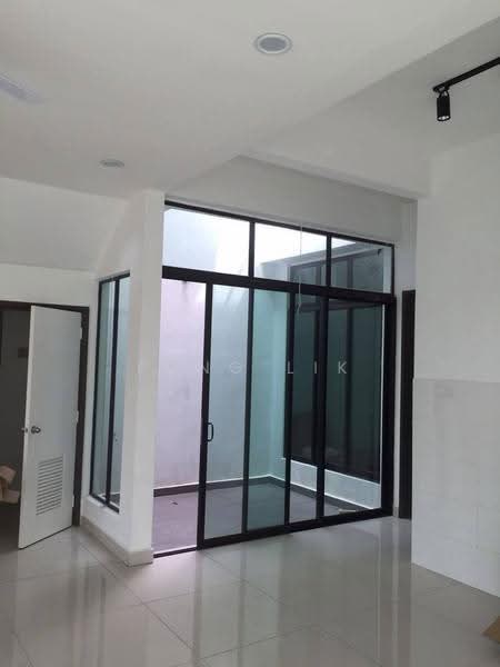 Cluster House for Sale in Taman Adda Heights (Tebrau) - Fong Lik - Interior - PropertyGuru.com.my