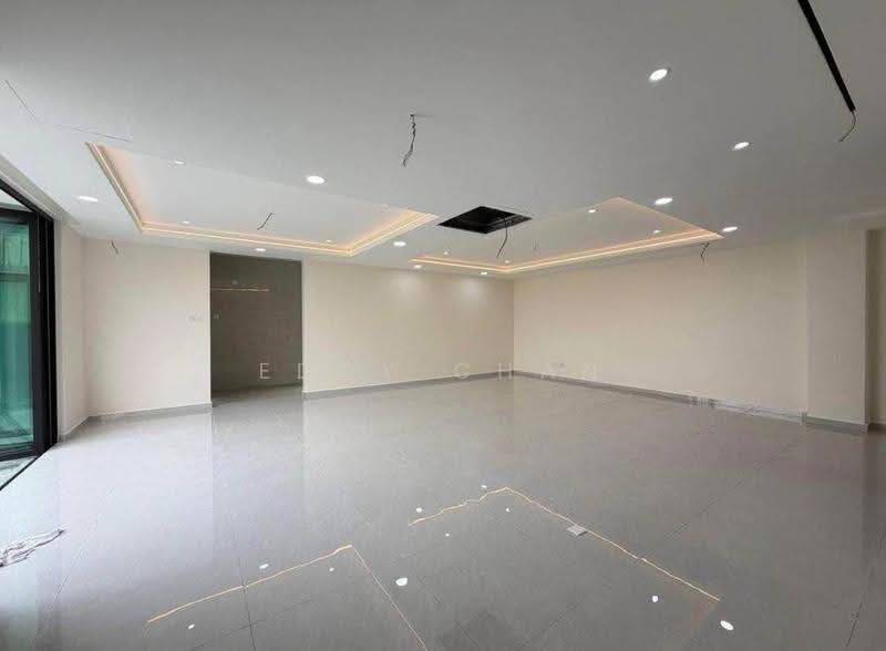 Rumah Berkembar untuk Dijual di Austin Heights (Tebrau) - Eddy Chan - Interior - PropertyGuru.com.my