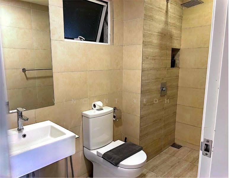 Service Residence for Sale at Windmill upon Hills - Vincent Yeoh - Bathroom - PropertyGuru.com.my