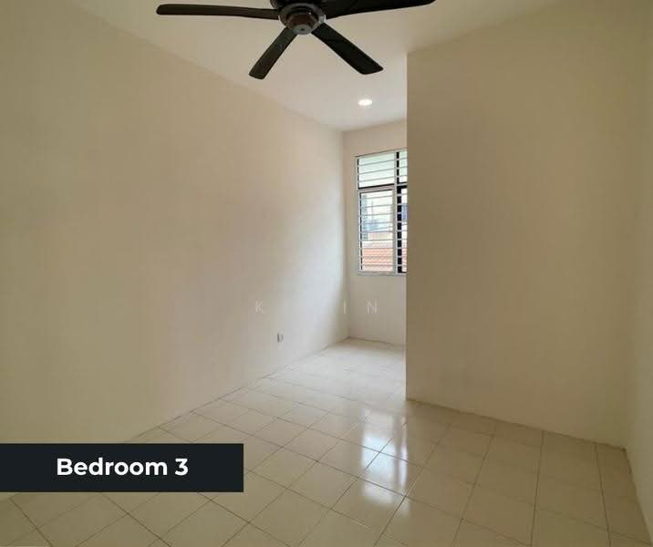 Rumah Teres 2-Tingkat untuk Dijual di Sungai Buloh (Selangor) - Kevin Loke - Bedroom - PropertyGuru.com.my