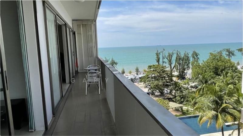 Kondominium untuk Dijual di By The Sea - Gary Khoo - Balcony - PropertyGuru.com.my