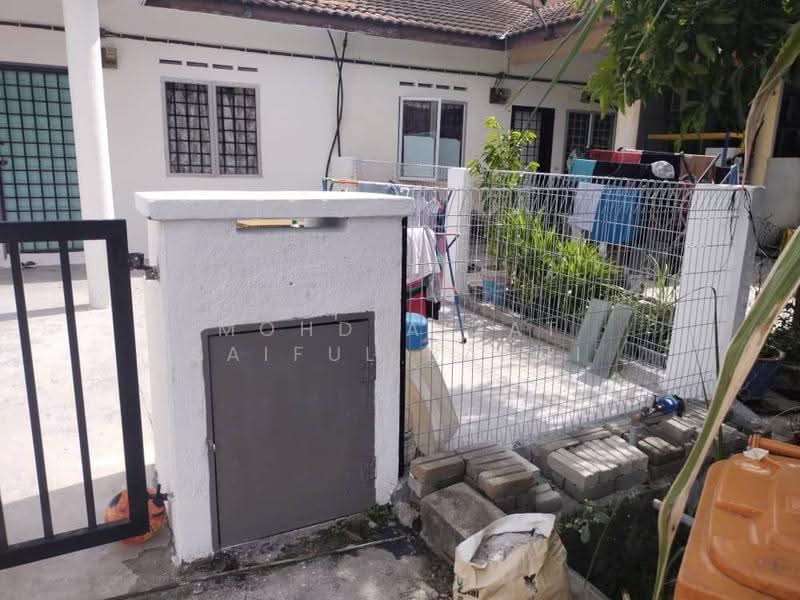 Rumah Teres 1-Tingkat untuk Dijual di Taman Banting Baru (Banting) - Mohd Aizat Saiful Bahri - Exterior - PropertyGuru.com.my